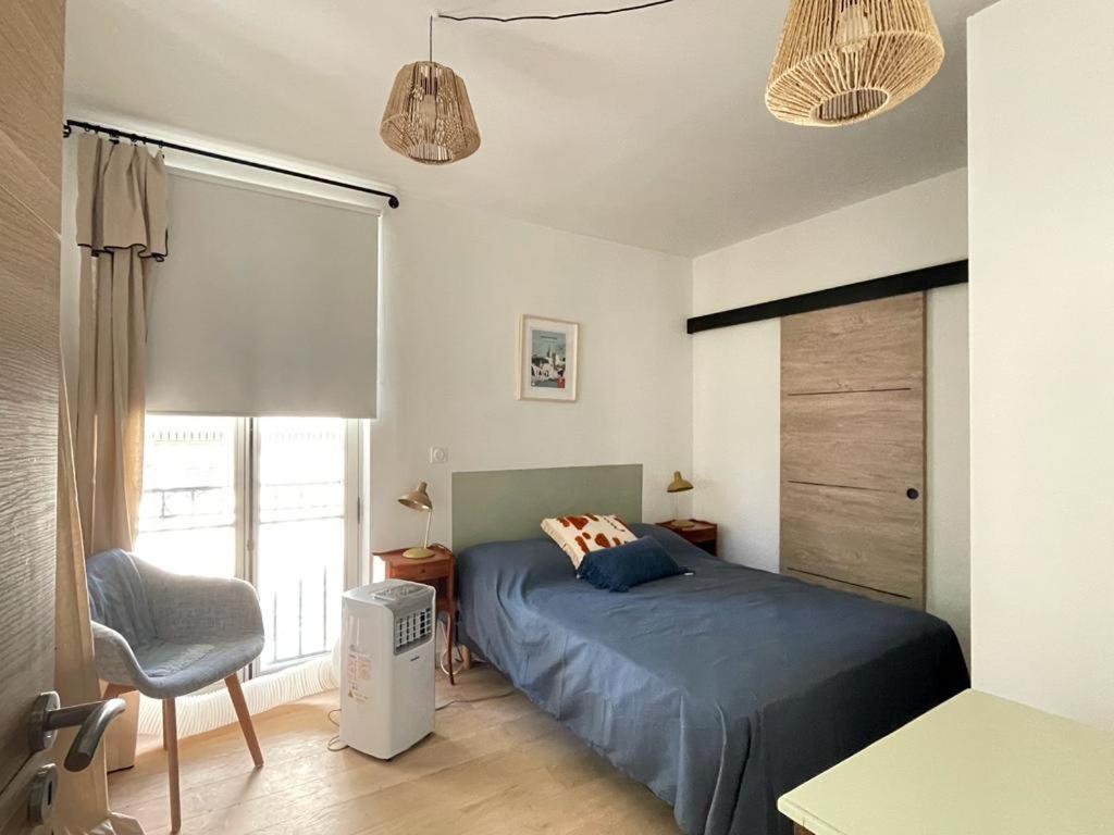 Pedestrian Area, Charming, 4 Persons Apartment Avignon